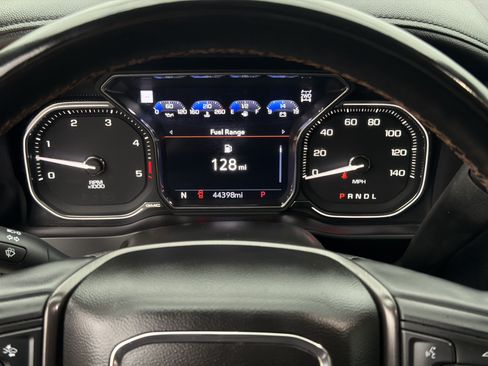 Used 2023 GMC Sierra 2500 AT4 w/ AT4 Premium Plus Package AWD/4WD image 22