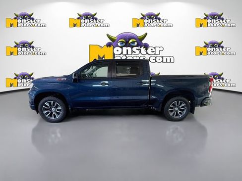 Used 2022 Chevrolet Silverado 1500 RST w/ Z71 Off-Road Package AWD/4WD image 7