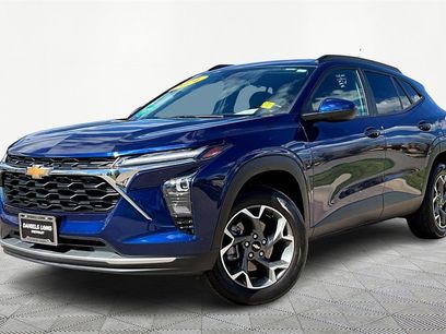 Used 2024 Chevrolet Trax LT w/ Driver Confidence Package