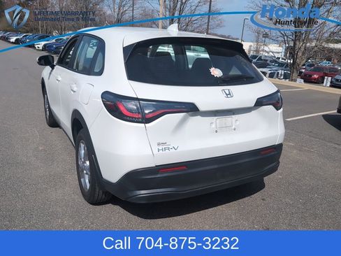 Used 2024 Honda HR-V LX image 6