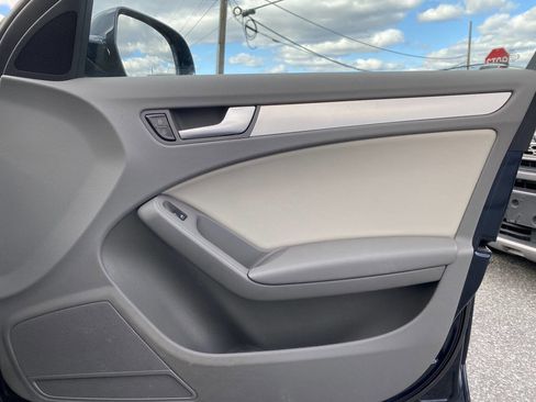 Used 2011 Audi A4 2.0T Premium image 16