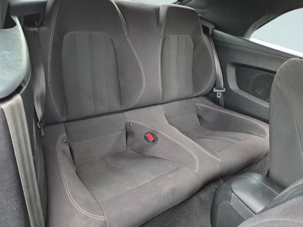 Used 2022 Ford Mustang Convertible RWD image 27