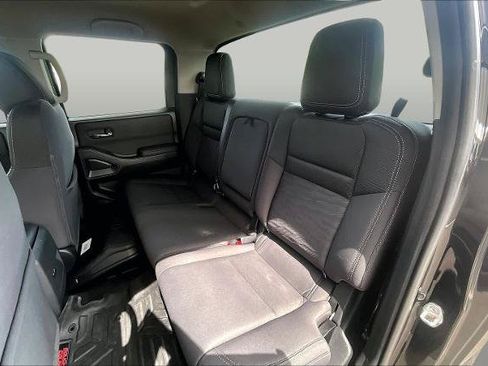 Certified 2022 Nissan Frontier SV w/ Technology Package RWD image 19