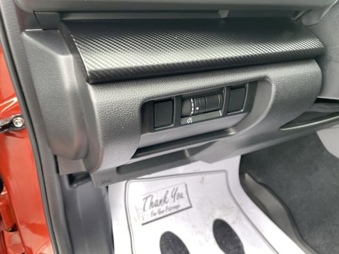 Used 2024 Subaru Crosstrek 2.0i Premium w/ Popular Package #3 image 24