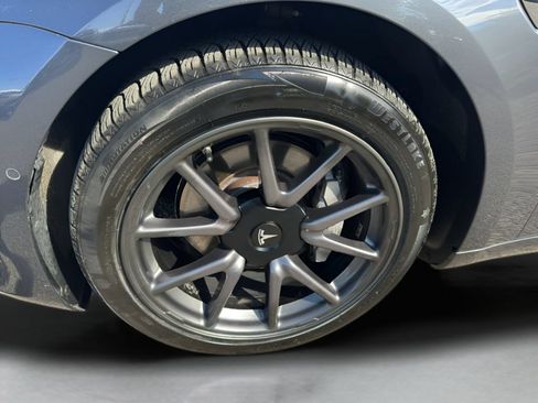Used 2019 Tesla Model 3 RWD image 21