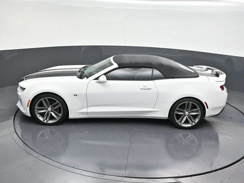 Used 2017 Chevrolet Camaro LT image 15