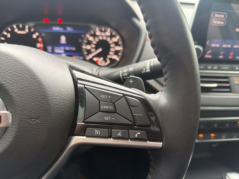 Used 2020 Nissan Altima 2.5 SR w/ Premium Package AWD/4WD image 13