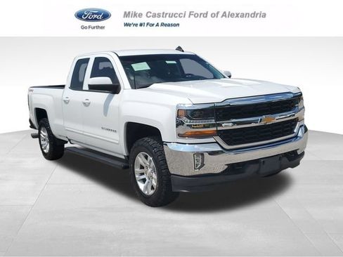Used 2017 Chevrolet Silverado 1500 LT w/ All Star Edition AWD/4WD image 1