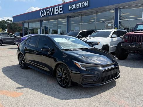 Used 2026 Toyota Corolla SE FWD image 1