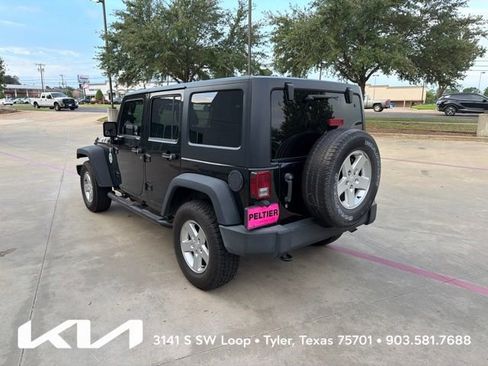 Used 2017 Jeep Wrangler Unlimited Sport w/ Quick Order Package 24S AWD/4WD image 7