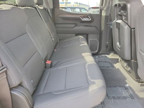 Used 2023 Chevrolet Silverado 1500 RST w/ Z71 Off-Road Package AWD/4WD image 23