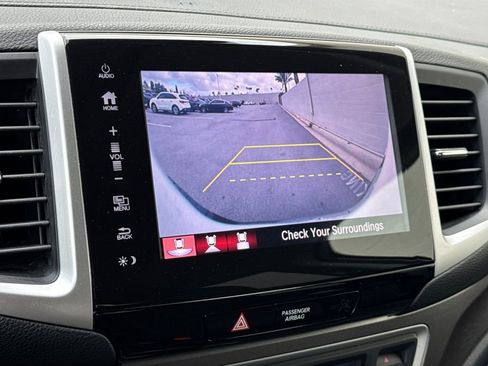 Used 2020 Honda Ridgeline Sport image 23