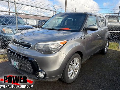 Used 2016 Kia Soul + w/ Primo Package FWD image 1