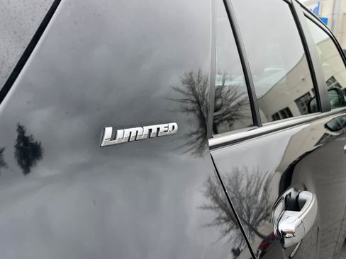 Used 2016 Toyota 4Runner Limited image 14