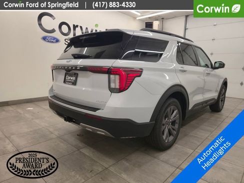 New 2026 Ford Explorer Active AWD/4WD image 5