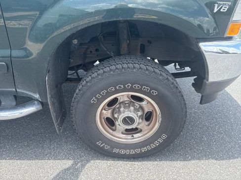 Used 2002 Ford F250 XL AWD/4WD image 9
