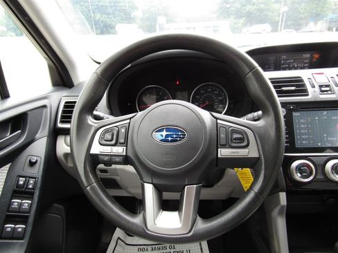 Used 2017 Subaru Forester 2.5i Premium w/ All-Weather Package AWD/4WD image 25
