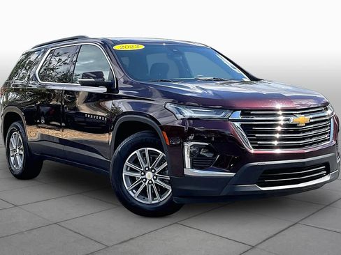 Used 2023 Chevrolet Traverse LT FWD image 3