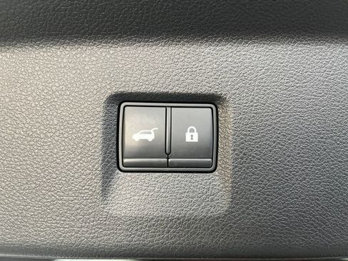 Used 2022 INFINITI QX60 Sensory image 14