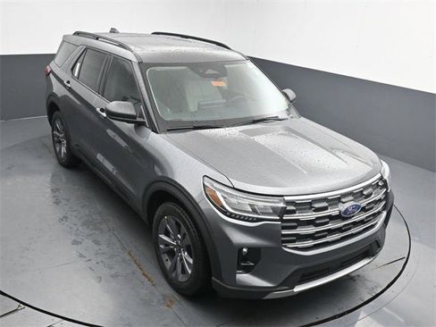New 2026 Ford Explorer Active w/ Active Comfort Package image 16