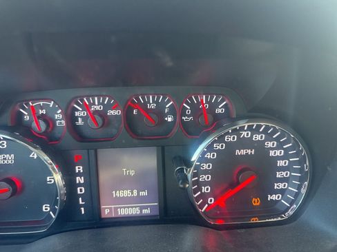 Used 2018 Chevrolet Silverado 2500 W/T image 36