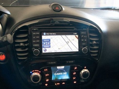 Used 2014 Nissan Juke SV w/ Navigation Package image 33