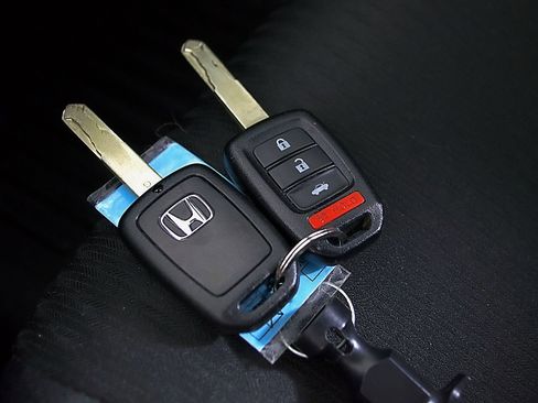 Used 2017 Honda Accord Sport image 28