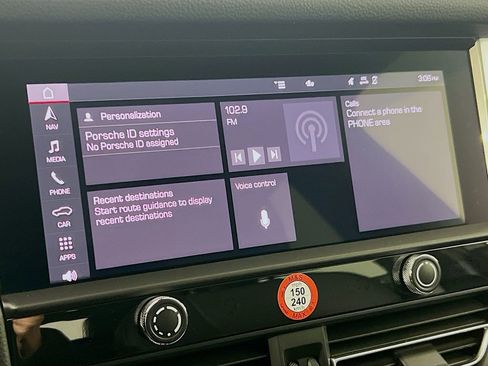 New 2026 Porsche Macan image 15