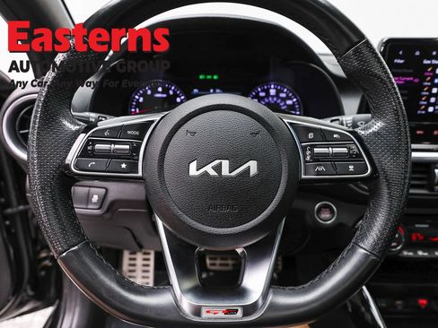 Used 2023 Kia Forte GT-Line w/ GT-Line Premium Package FWD image 10