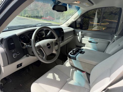 Used 2014 GMC Sierra 2500 SLE AWD/4WD image 11