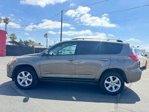 Used 2010 Toyota RAV4 Limited FWD image 3