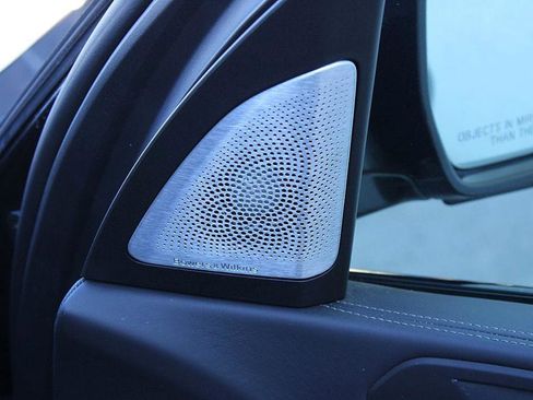 Used 2019 BMW X7 xDrive50i w/ M Sport Package image 39