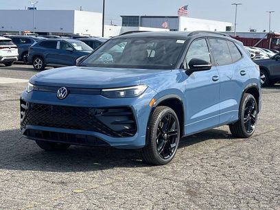 New 2026 Volkswagen Tiguan SE R-Line
