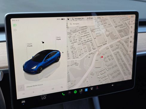 Used 2022 Tesla Model 3 Long Range AWD/4WD image 18