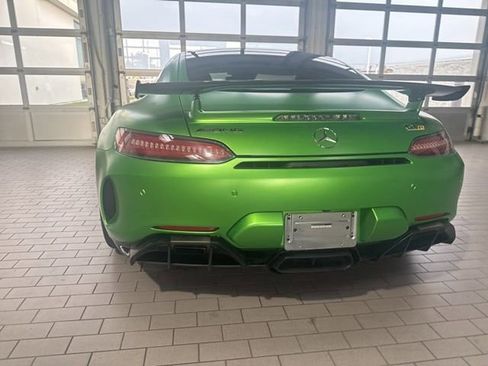 Used 2018 Mercedes-Benz AMG GT R image 7