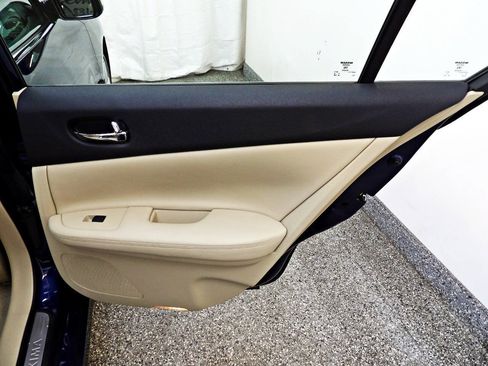 Used 2013 Nissan Maxima 3.5 SV FWD image 12