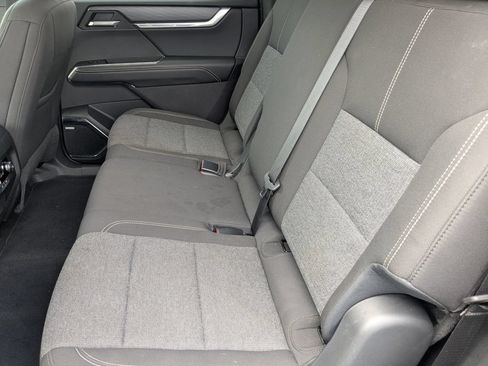 Used 2025 GMC Acadia Elevation FWD image 14