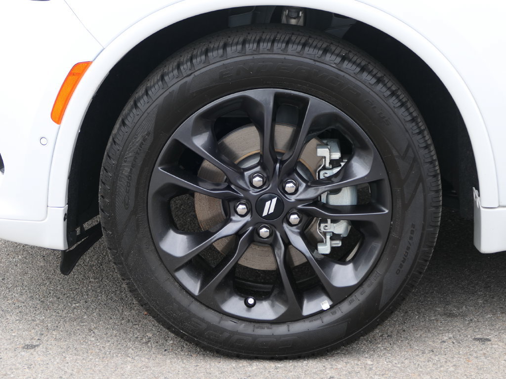 Used 2025 Dodge Durango R/T w/ Blacktop Package AWD/4WD image 8
