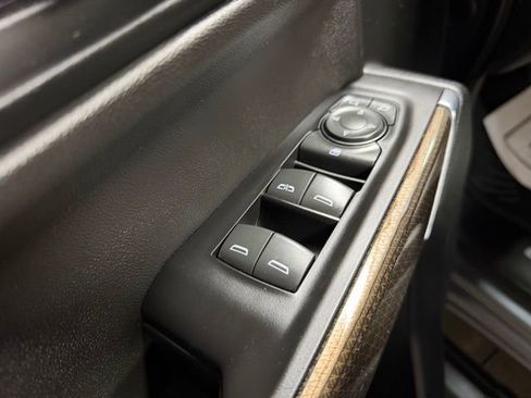 Used 2022 Chevrolet Silverado 1500 RST w/ Safety Package image 15