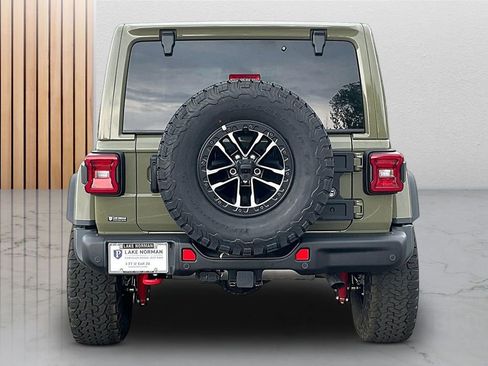 New 2026 Jeep Wrangler Unlimited Rubicon AWD/4WD image 8
