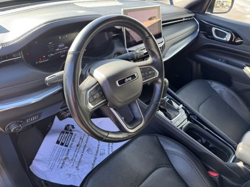 Used 2022 Jeep Compass Limited w/ (RED) Package image 13