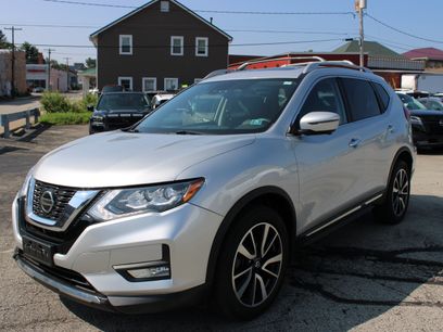Used 2019 Nissan Rogue SL w/ Premium Package