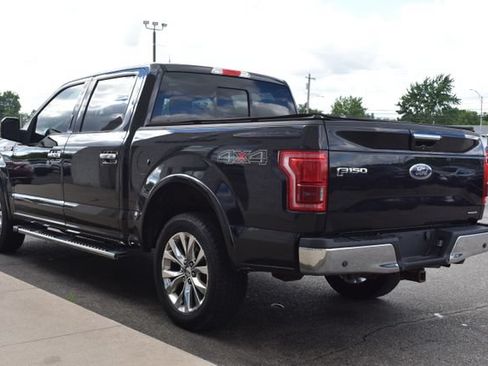 Used 2015 Ford F150 Lariat w/ Equipment Group 502A Luxury AWD/4WD image 16