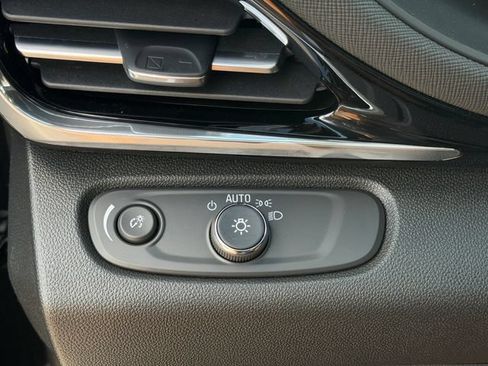 New 2026 Buick Envista Sport Touring w/ Convenience I Package FWD image 20