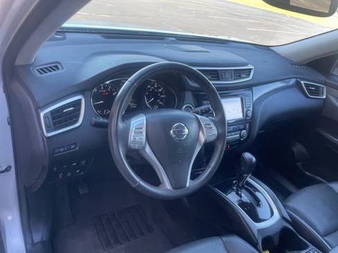 Used 2014 Nissan Rogue SL w/ SL Premium Package image 26