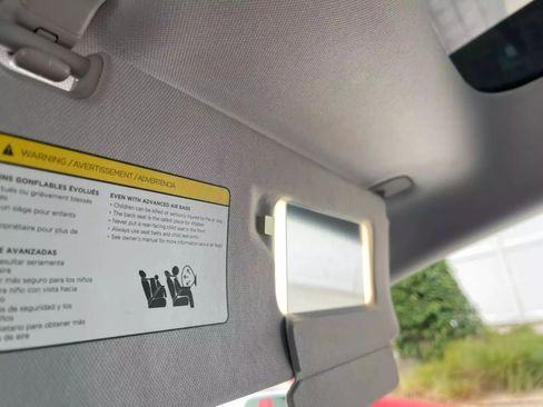 Used 2022 Tesla Model 3 Long Range image 38