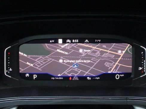 Used 2022 Volkswagen Taos SEL image 14