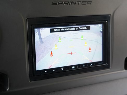 Used 2023 Mercedes-Benz Sprinter 3500 image 39