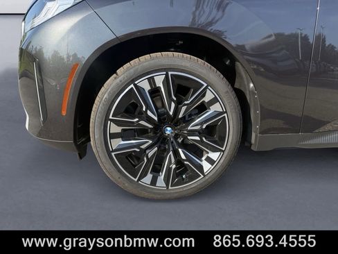 Used 2025 BMW X3 xDrive30i w/ Premium Package image 17