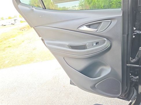 Certified 2023 Buick Encore GX Select w/ Sport Touring Package image 10